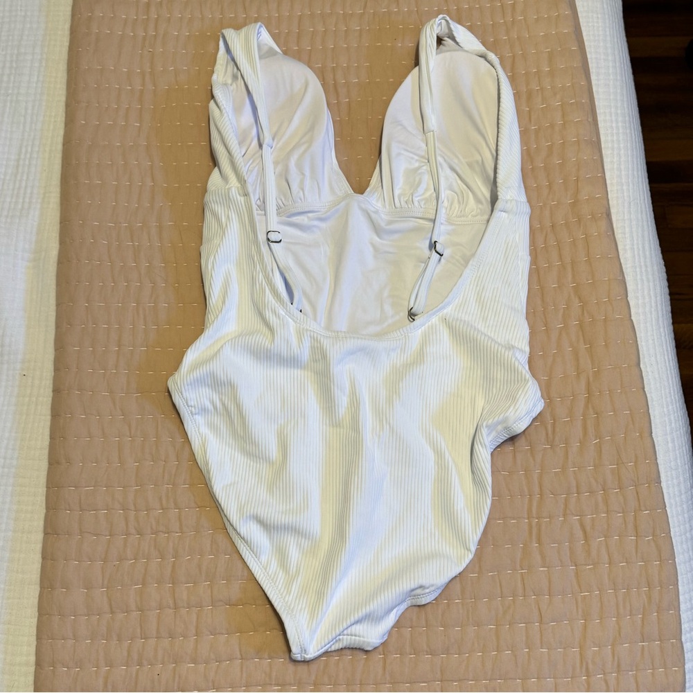 Andie Sardinia white ribbed swimsuit XXL NWT - Picture 3 of 5